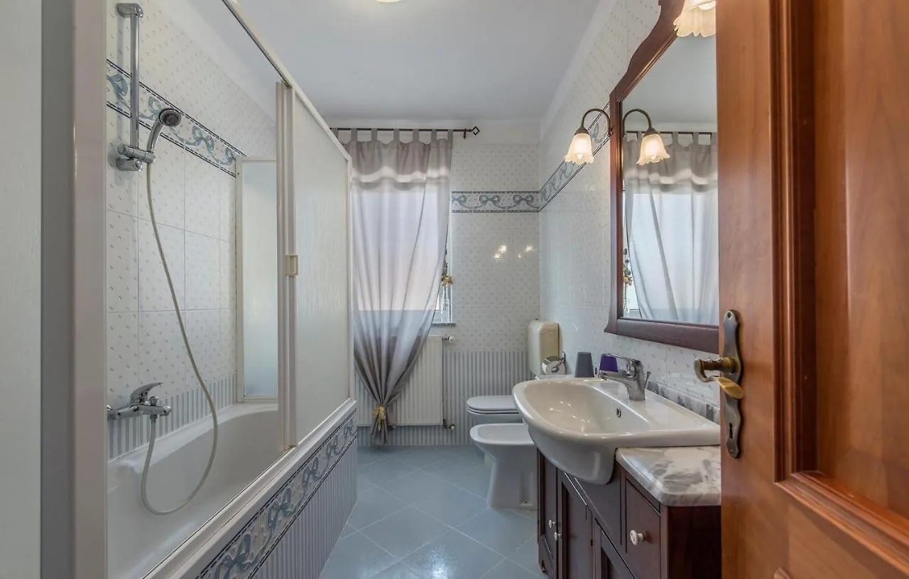 Apartment Complex Orzan Lovrecica Guest house Lovrecica (Istria)