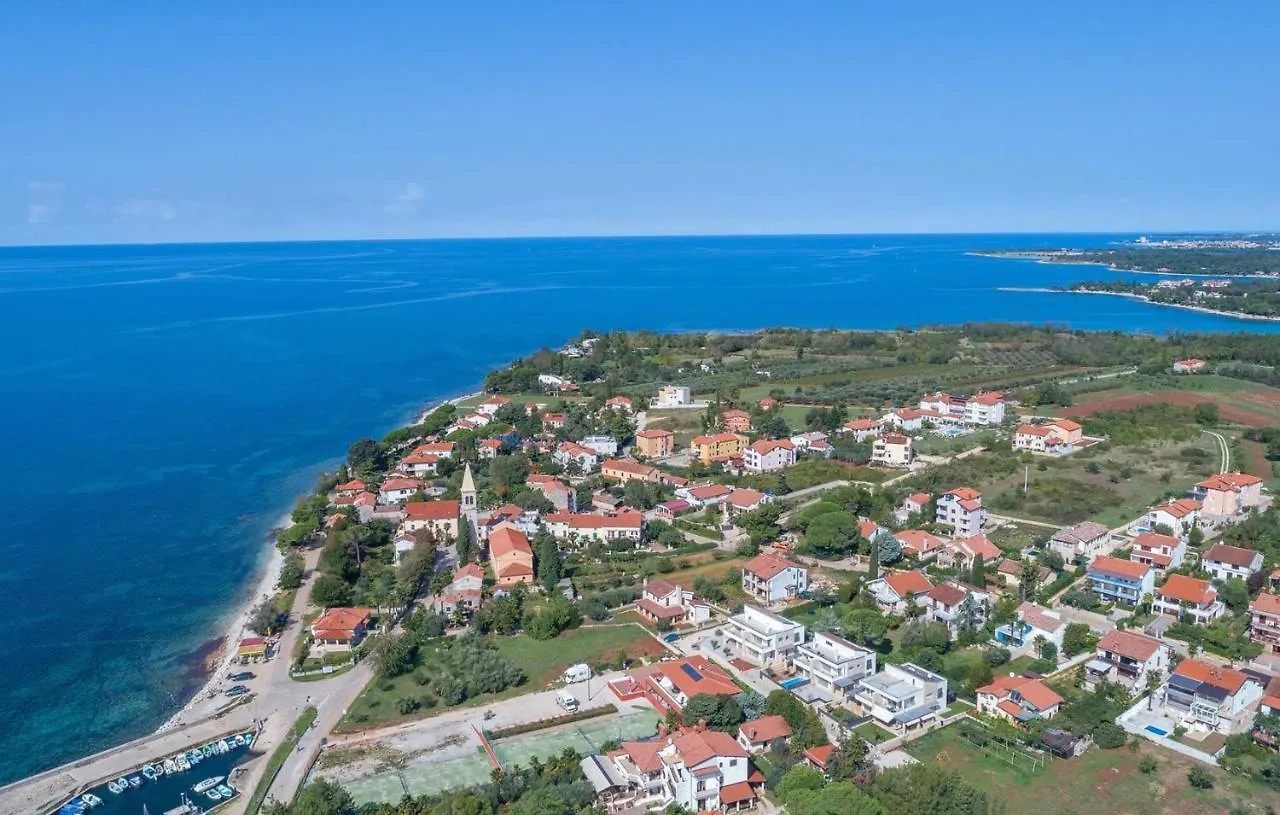 Apartment Complex Orzan Lovrecica 3*, Lovrecica (Istria) Croatia