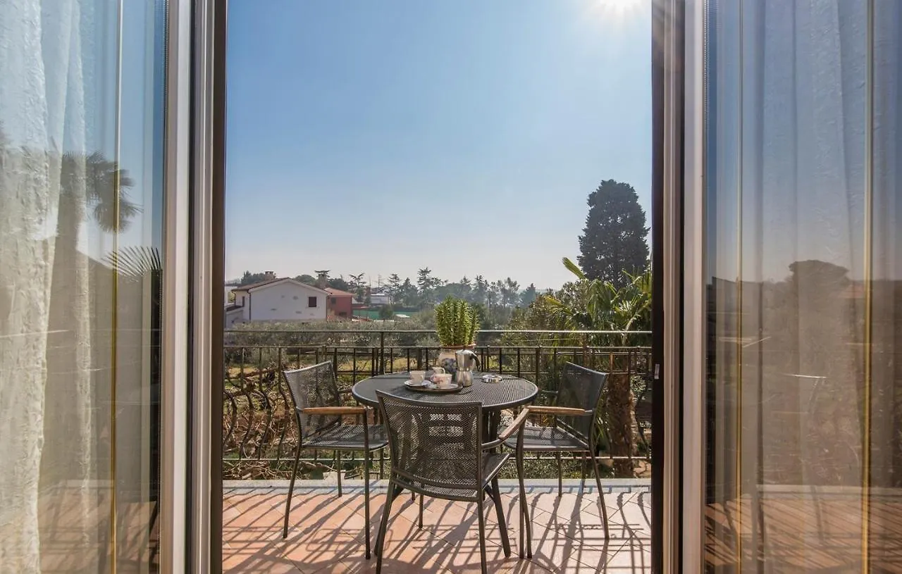 Apartment Complex Orzan Lovrecica Guest house Lovrecica (Istria)